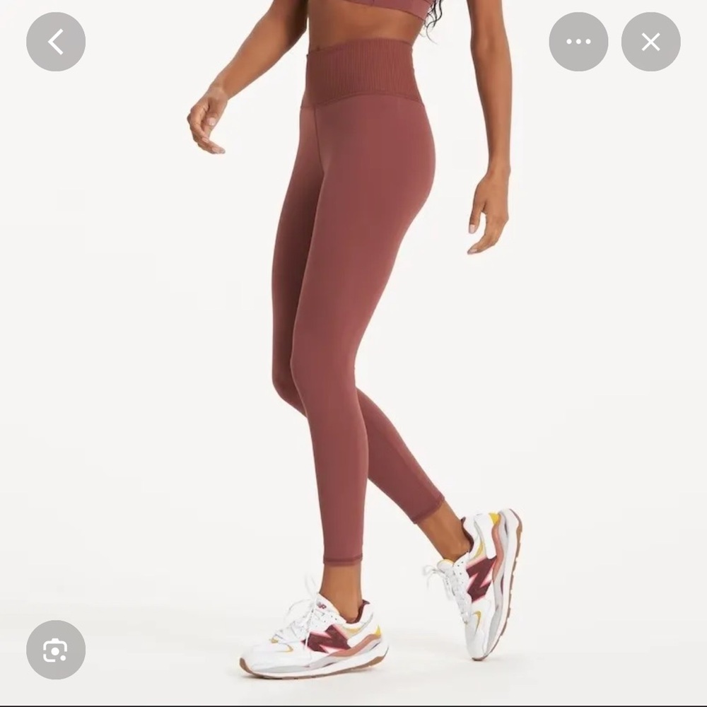 NWT Vuori Rib Studio Legging